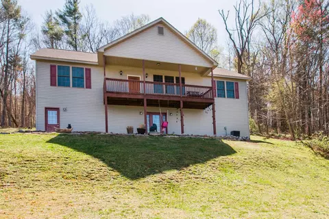 9839 Brunk Spring Ln, Broadway, VA 22815