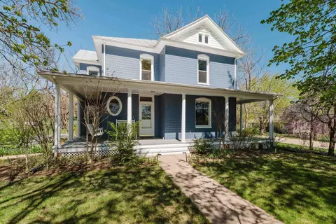 11 Grandview Dr, Harrisonburg, VA 22802