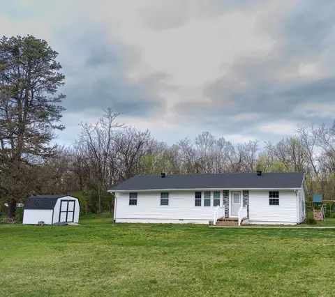 2786 Fleeburg Rd, Shenandoah, VA 22849 photo 1