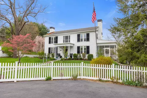 812 Vinegar Hill Rd, Churchville, VA 24421