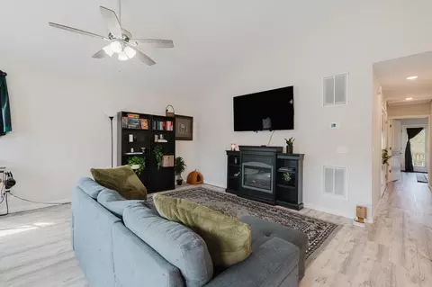809 8th St, Shenandoah, VA 22849 photo 18
