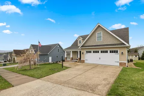 70 Hull Hills Ln, Staunton, VA 24401