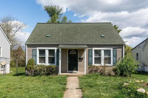 1609 Ohio St, Waynesboro, VA 22980