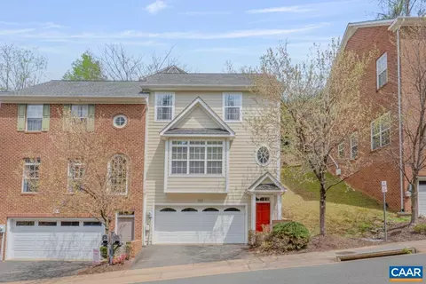 153 Brookwood Dr, Charlottesville, VA 22902