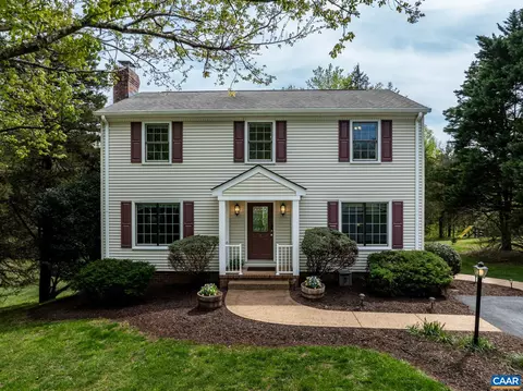 635 Windrift Dr, Earlysville, VA 22936