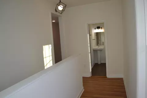 Entry Way - 307 2nd St, Shenandoah, VA 22849 photo 4 of 6
