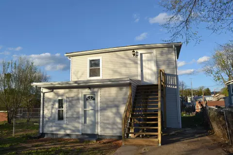 Exterior - 307 2nd St, Shenandoah, VA 22849 photo 6 of 7