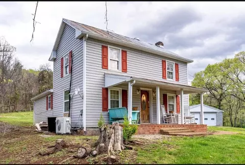 3183 Jollett Rd, Elkton, VA 22827