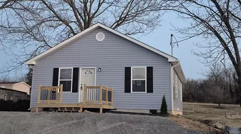 330 Quincy Ave, Shenandoah, VA 22849