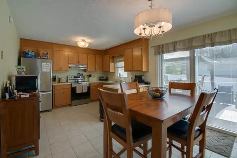 8 Apple Ct, Waynesboro, VA 22980 photo 6