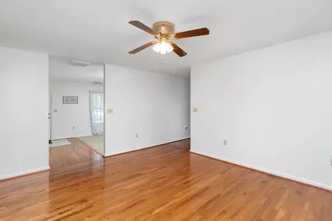 81 Arrowhead Ln, Stuarts Draft, VA 24477 photo 10