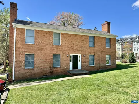 11011103 Pen Park Ln, Charlottesville, VA 22901
