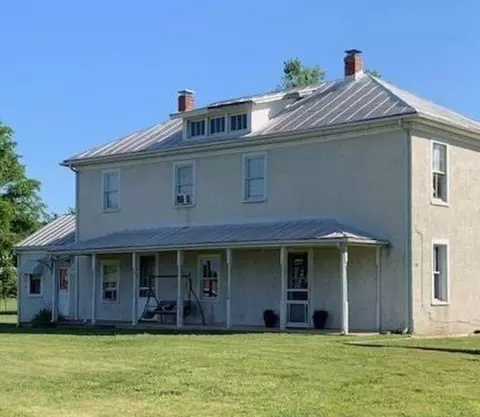736 Fitzlee St, Glasgow, VA 24555