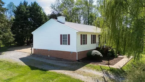 4086 Three Chopt Rd, Gum Spring, VA 23065 photo 7