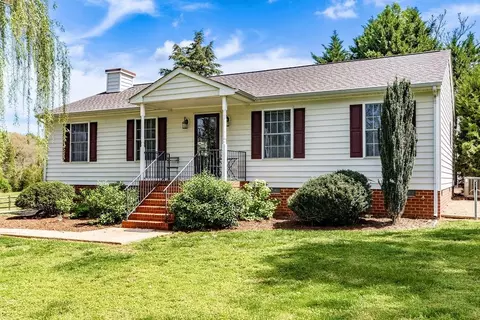 4086 Three Chopt Rd, Gum Spring, VA 23065 photo 5