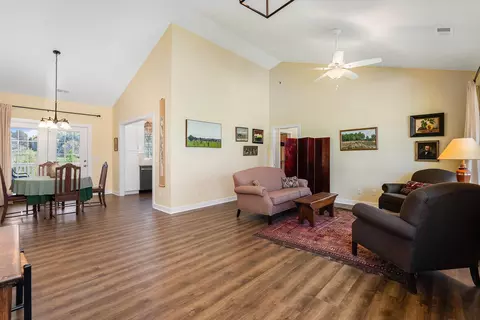 Other - 512 E College St E, Bridgewater, VA 22812 photo 1 of 7