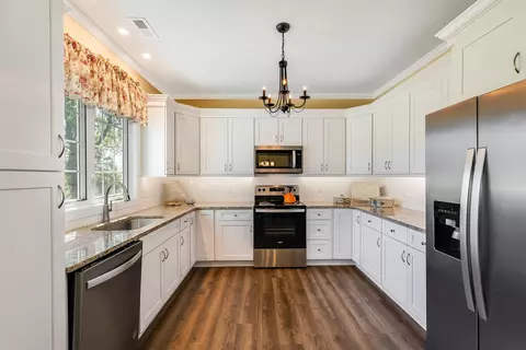 Kitchen - 512 E College St E, Bridgewater, VA 22812 photo 1 of 4
