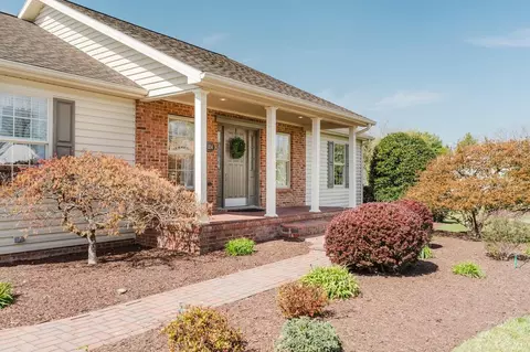 356 W Springbrook Rd W, Broadway, VA 22815 photo 4