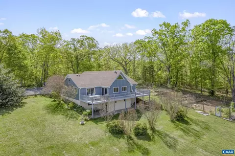 94 Fairview Ln, Palmyra, VA 22963