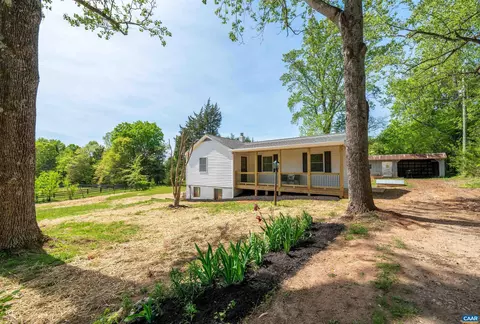 1867 Stage Junction Rd, Columbia, VA 23038