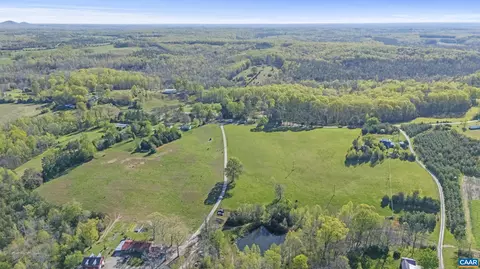 00 Crumptown Rd, Farmville, VA 23901