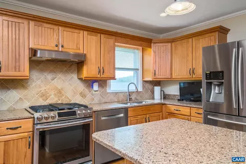 349 Todd Rd, Mount Sidney, VA 24467 photo 10
