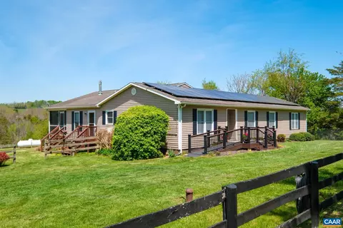 349 Todd Rd, Mount Sidney, VA 24467 photo 4