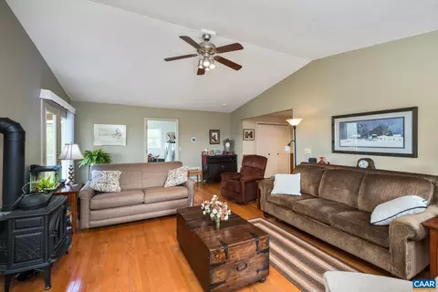 349 Todd Rd, Mount Sidney, VA 24467 photo 15