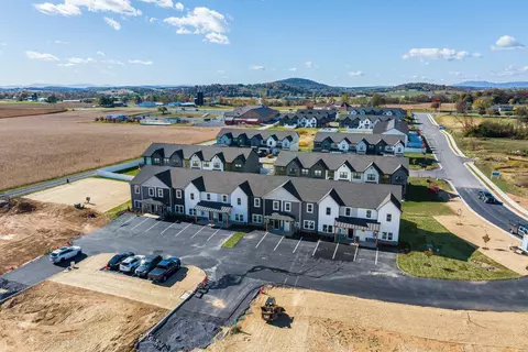 View/Area - 1 Barnyard Cir, Bridgewater, VA 22812 photo 1 of 10
