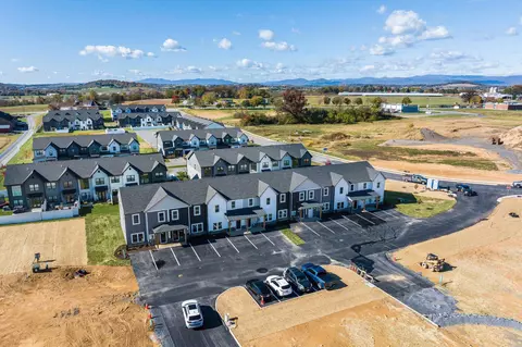 View/Area - 5 Barnyard Cir, Bridgewater, VA 22812 photo 3 of 10