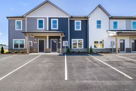 Exterior - 5 Barnyard Cir, Bridgewater, VA 22812 photo 10 of 11