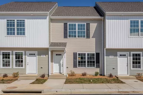 1405 Woodrow Cir, Harrisonburg, VA 22802