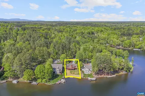43 Tanglewood Rd, Palmyra, VA 22963