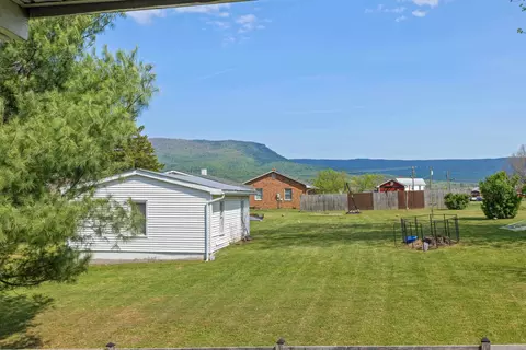 149 Shenandoah St, Mount Jackson, VA 22842 photo 4