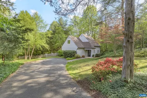 104 Boulder Spring Ct, Charlottesville, VA 22902