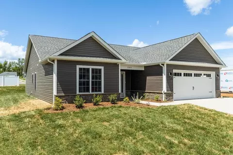 169 Langley Dr, Waynesboro, VA 22980