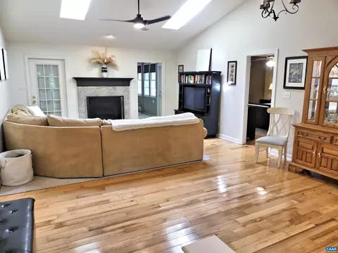 Living - 2 Drew Ct, Palmyra, VA 22963 photo 2 of 3