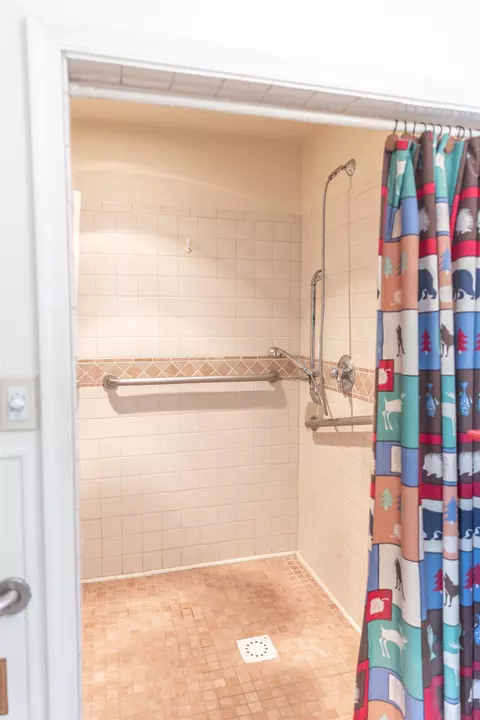 Bath - 137 Mccurdy Ln, Rockbridge Baths, VA 24473 photo 5 of 10