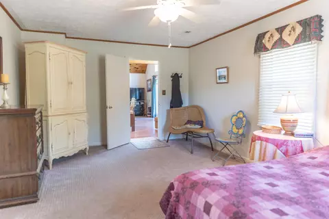 Bedroom - 137 Mccurdy Ln, Rockbridge Baths, VA 24473 photo 1 of 6