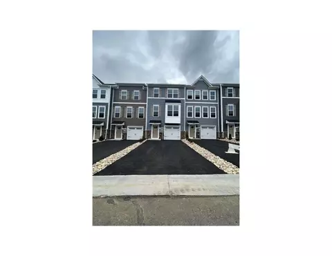 4665 Drysdale St, Harrisonburg, VA 22801