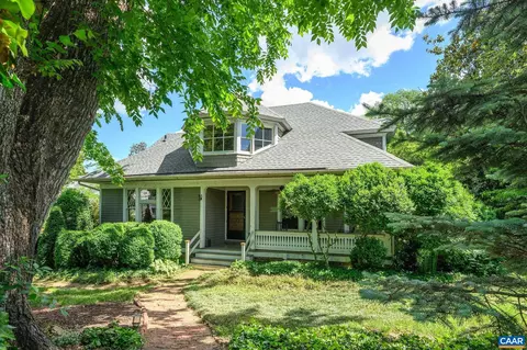 804 Rugby Rd, Charlottesville, VA 22903