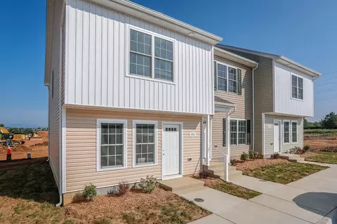 1413 Woodrow Cir, Harrisonburg, VA 22802