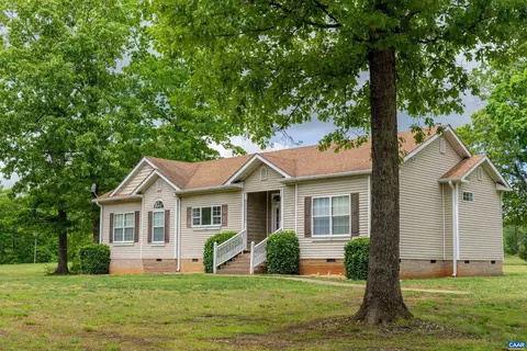 2671 Waldrop Church Rd, Louisa, VA 23093