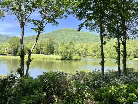 23 Barn Owl Ln, Nellysford, VA 22958