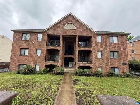 2108 Jefferson Park Ave, Charlottesville, VA 22903