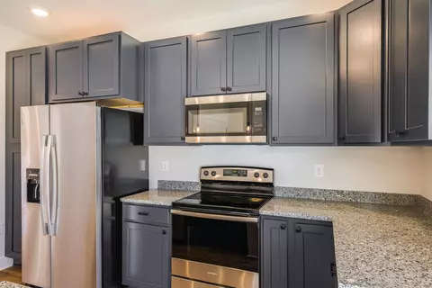 Kitchen - 9 Barnyard Cir, Bridgewater, VA 22812 photo 9 of 11
