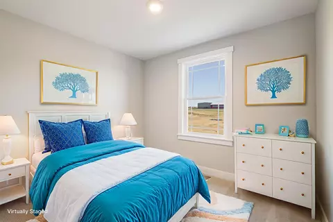 Bedroom - 9 Barnyard Cir, Bridgewater, VA 22812 photo 5 of 10