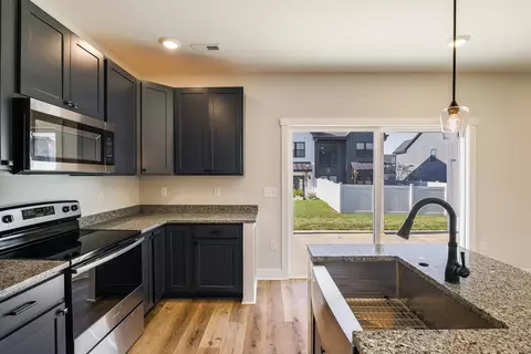 Kitchen - 9 Barnyard Cir, Bridgewater, VA 22812 photo 11 of 11