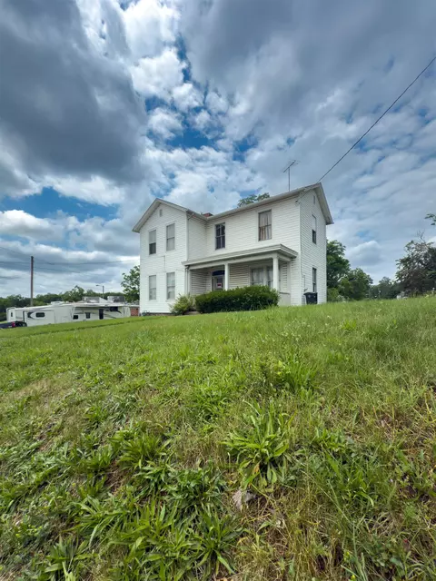 2329 Fort Ave, Lynchburg, VA 24501