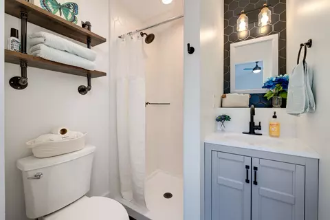 Bath - 116 Millview Dr, Bridgewater, VA 22812 photo 8 of 8